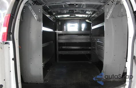 2023 GMC Savana G2500 из США, поврежденный, VIN 1GTW7AFP5P1188115